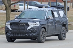 2021款Jeep大切诺基最新谍照曝光  新增PHEV车型