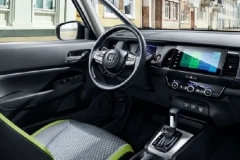 全新一代飞度配置表曝光？全系鼓刹，低配配置不如“老头乐”