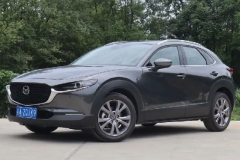 试驾马自达CX-30：内饰没有对手，动态却两极分化