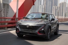 最低11万入手，这台“国产之光”值得冲吗？