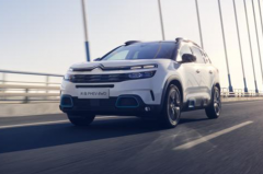 东风雪铁龙天逸插混四驱车型发布 百公里综合油耗仅1.7L