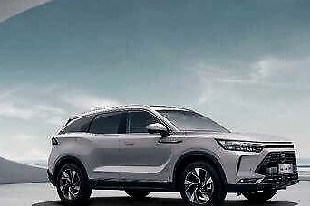 BEIJING-X7正式上市 指导价10.49万元起