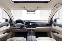 五菱凯捷内饰曝光 配同级最大全景天窗