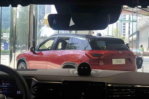 造车新势力“钱途”两极分化，究竟是何缘由？