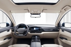 五菱凯捷内饰曝光 高清中控屏/大尺寸天窗