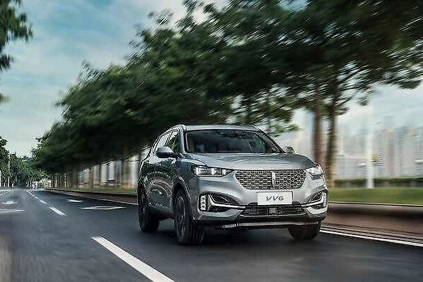 国产车越卖越贵？网友：配置加3万，涨价3千，还是没有一点底气