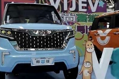 这家车企无底线“抄作业”，50天出5款新车，这是一帮啥人啊？