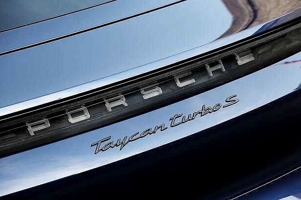 保时捷Taycan Turbo S首试：向全世界Petrolheads宣战！