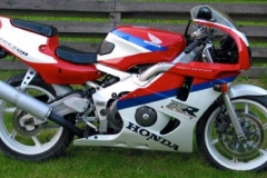 本田CBR400RR四缸跑车网图曝光，采用CB400的发动机