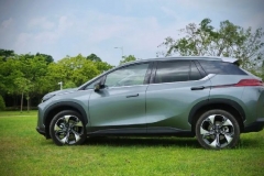 科技武装到牙齿！这样的机甲战士很难叫人不爱