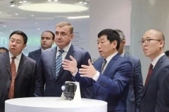 动不动就先投他个300个亿 研发“过度投入”构筑技术“长城”|汽势封面