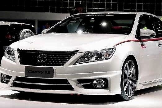 30天卖出15513辆，丰田凯美瑞又火了，阿特兹真不是它的对手