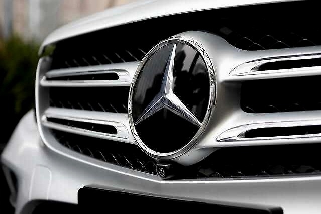 新款奔驰GLC四驱无法脱困，奔驰官方解释“亮”了