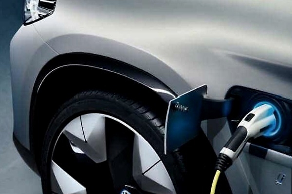 外患未解内忧又现 宝马电动化转型前路几何？