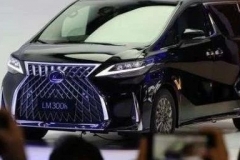 聚光灯下的“网红车型” 窥视背后的消费者群体特征与消费心态