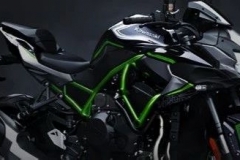 23.9万元，川崎机械增压超级街车Z H2国内正式发布