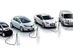 周一 7：30| 商用车股比限制将放开；美团计划5亿美元投资理想汽车；特斯拉确认将中国用户数据和认证服务从美国迁至中国