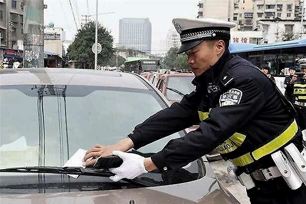 被贴罚单先别急着交钱，这3种罚单直接撕掉扔了，不会被罚款