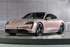 保时捷Taycan基础版发布 售价88.8万元