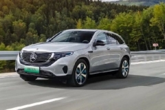 轱辘日报|改款奥迪Q5海外发布，通用五菱储能电站投入运营，曹操出行即将上线经典TX车型