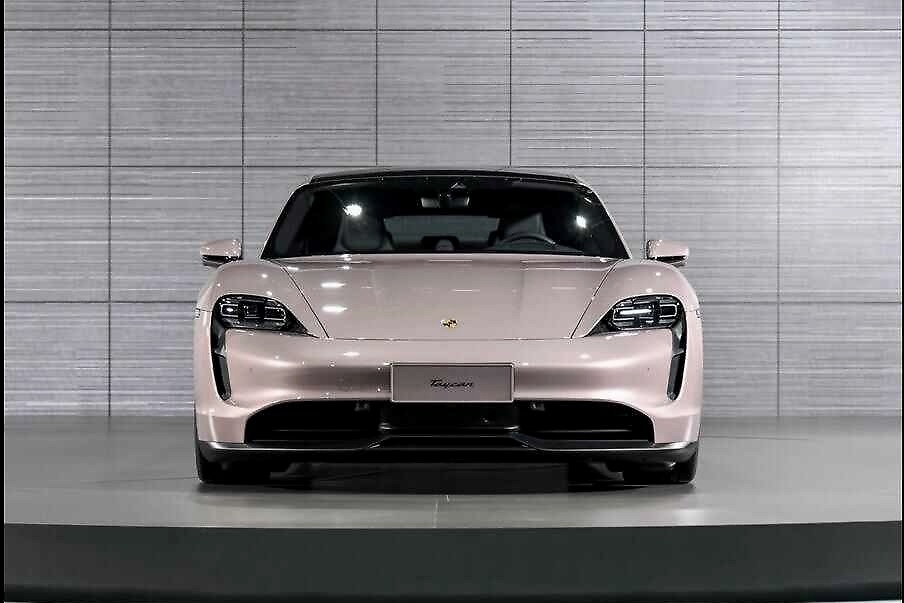入手门槛大幅下降，保时捷Taycan新增基础版车型售价88.8万元