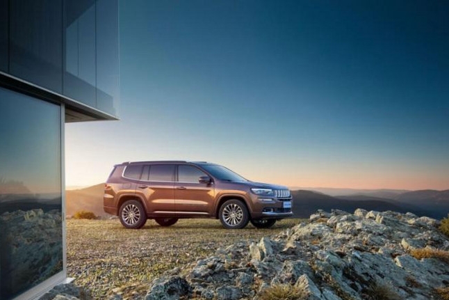 Jeep新款大指挥官上市 两种动力配置/售价23.98万起