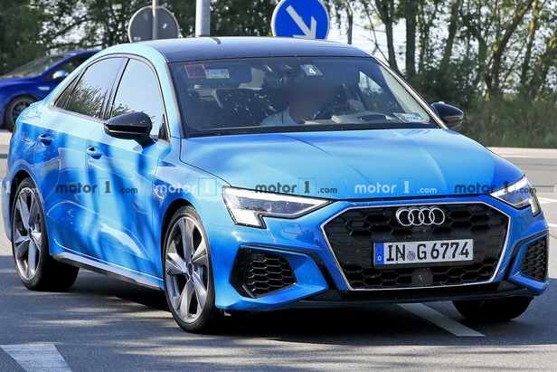 全新奥迪S3三厢版无伪谍照 或于近期发布