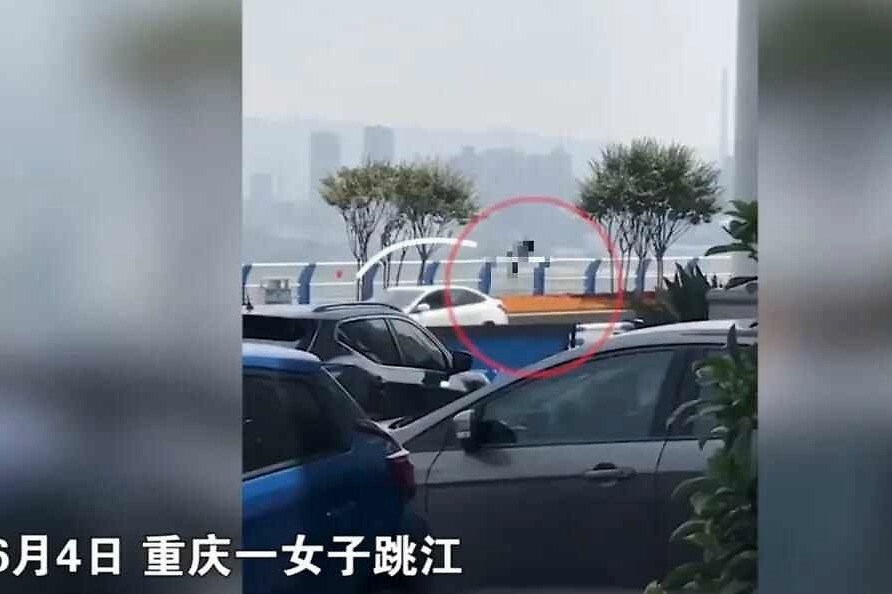 因临时加价跳江？涉事宝马4S店严正声明：女子跳江与我司无关