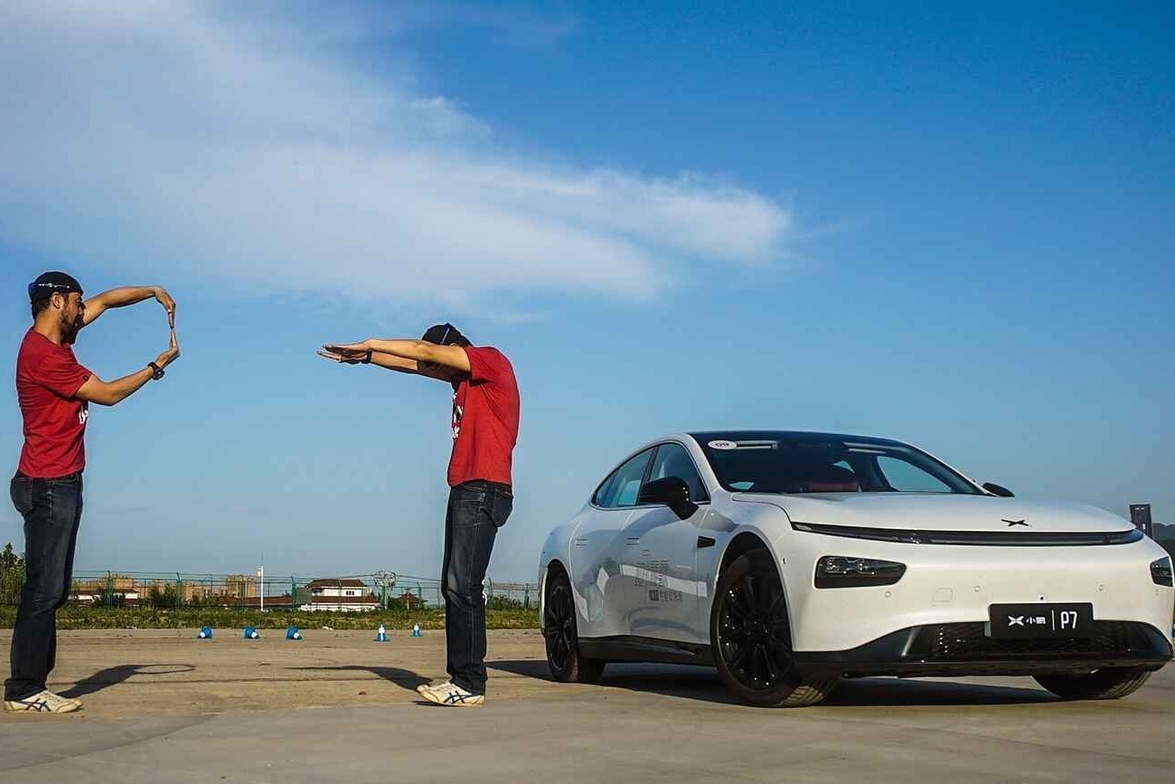 《电评车》进口？合资？国产？来看看小鹏P7再做定夺！