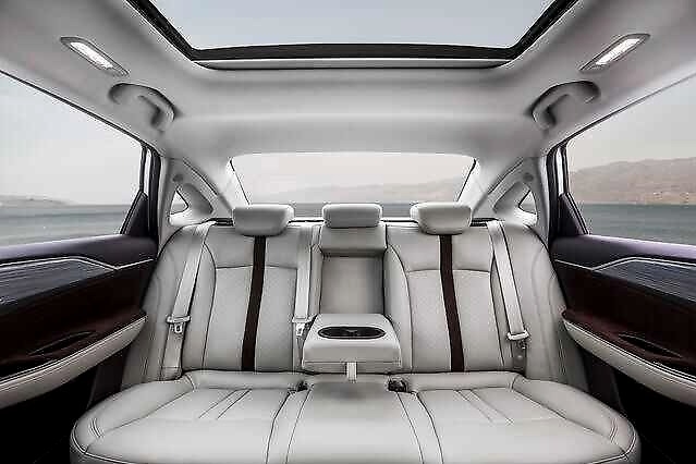 续航460公里 销量仅次于Model3 2020款埃安S上市 13.98万起