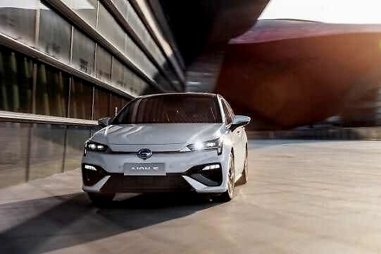 销冠实力进化，2020款埃安S挟王者之势应运归来