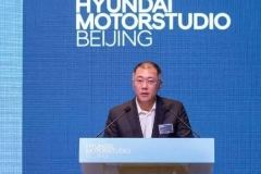 李峰向东平李宏鹏三驾中国马车 能否让现代韩流再现|汽势面孔