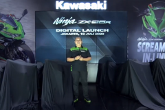 川崎正式发布Ninja ZX-25R，两个版本，印尼售价约合人民币4.66万元起