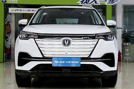 长安新能源CS55纯电版正式上市 补贴后售价15.99万元-20.09万元
