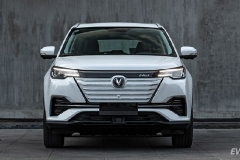长安新能源CS55纯电版上市，补贴后15.99万起综合续航605km