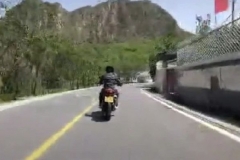 北京交警视频教你如何正确安全的跑山