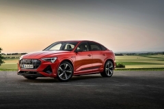 奥迪e-tron S Sportback首发 轿跑造型/搭载三电机动力系统