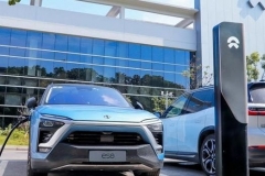 EV晨报 | 现代拟2025年出售100万辆电动汽车；特斯拉拟推出Model Y后驱版；小鹏P7销量或7月爆发