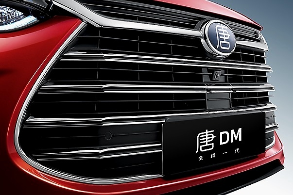 能充电更能加油的新能源大SUV，比亚迪唐DM完全购车手册
