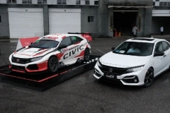 思域Hatchback和三厢有啥不同？难道只有信仰加持？