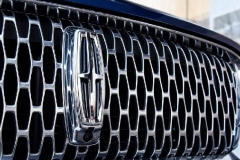 试驾：堪称“最便宜的豪华紧凑型SUV”，林肯冒险家为啥没成为爆款？