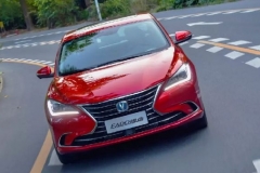长安逸动PLUS，轿车市场的破局者
