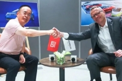 吴迎秋对话冯思翰：合资股比放开后 大众的中国方案是什么？