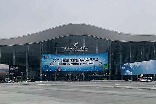 蔚来EC6 起售不到37万，成都车展11款新车发布价格