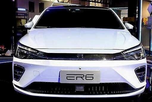上汽荣威R ER6成都车展预售 续航620km