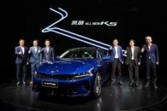 东风悦达起亚国产凯酷（ALL NEW K5）亮相成都车展