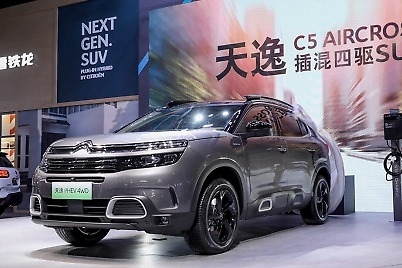 售价23.47万元起，东风雪铁龙天逸插混四驱SUV诚意上市