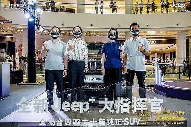用实力让情怀落地，“指”此一家的Jeep+大指挥官，你动心了吗？