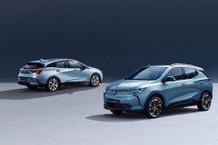 别克微蓝7/新款比亚迪唐/全新保时捷Taycan后驱版/蔚来EC6/荣威R ER6等重磅新车来袭