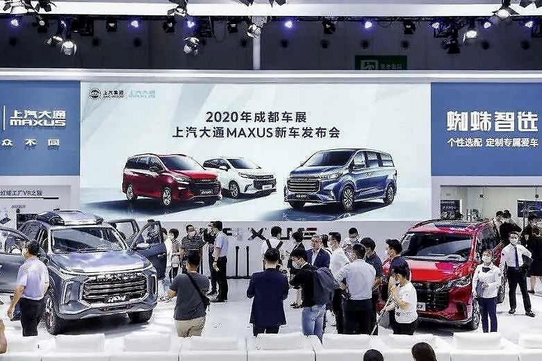 上汽大通MAXUS的展台超高人气，除了皮卡概念车首发，还有何看点？